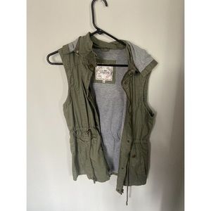 Olive Green Cargo Vest with Detachable Hood